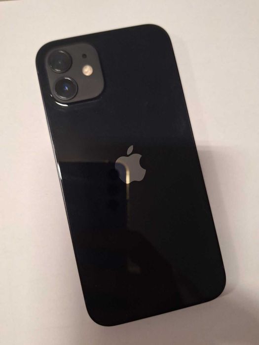 Iphone 12 128 гб Употребяван