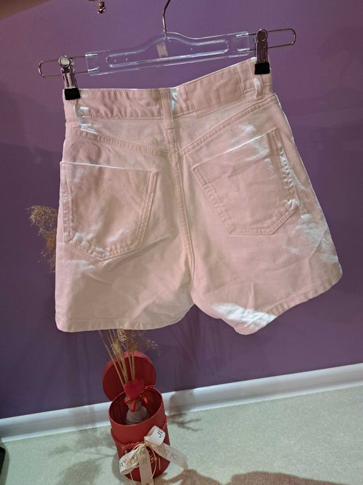 Чисто нови къси панталонки Zara