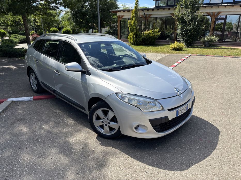 RENAULT Megane 2010 — imagine 2