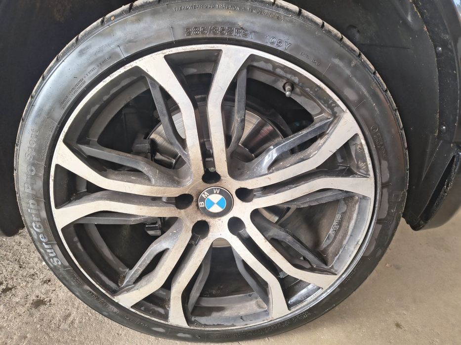 Гуми  с джанти за BMW X5 sport  пакет e70 летни