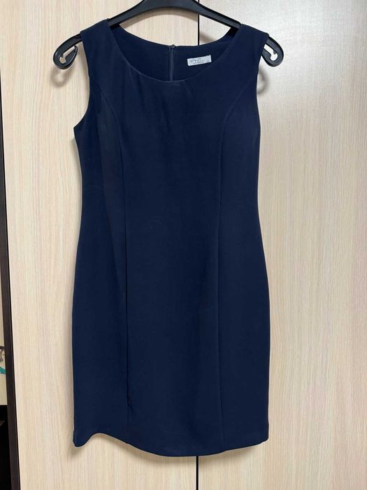 Елегантни рокли в перфектно състояние