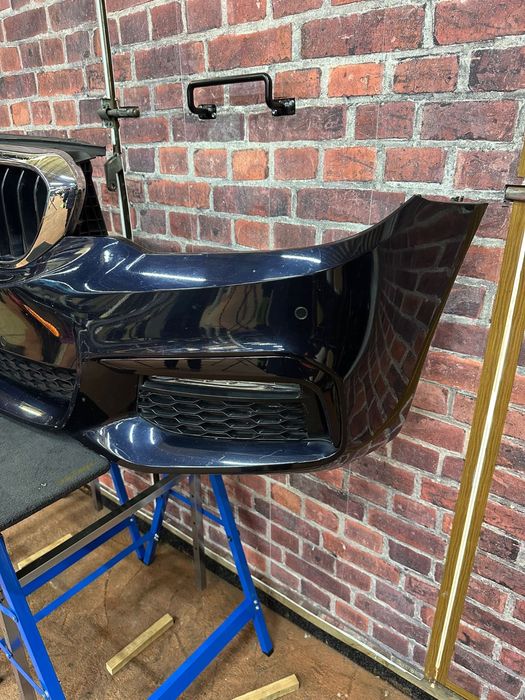 Bara fata Bmw seria 5 G30 G31 M-pachet Completa