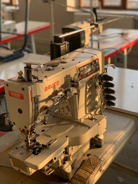 Tikuv mashinasi, Bruce V5 (xavoli raspashivalka)