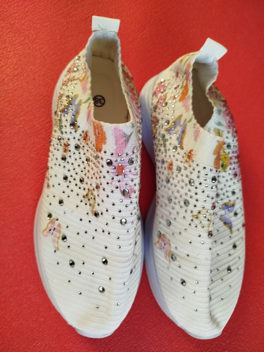 Дамски маратонки