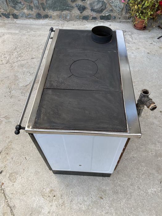 Готварска печка с водна риза на дърва 18 kw