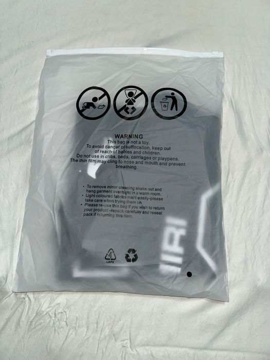 Мъжка тениска Amiri 22 | ЧИСТО НОВА