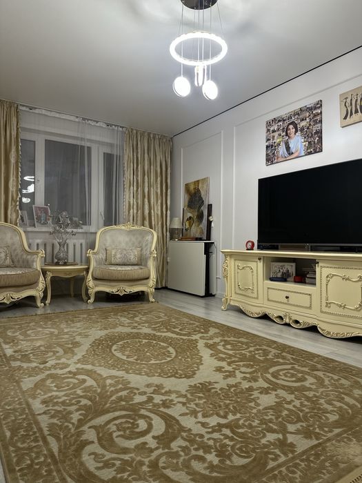 Продам диван + 2 кресла  Моно Лиза
