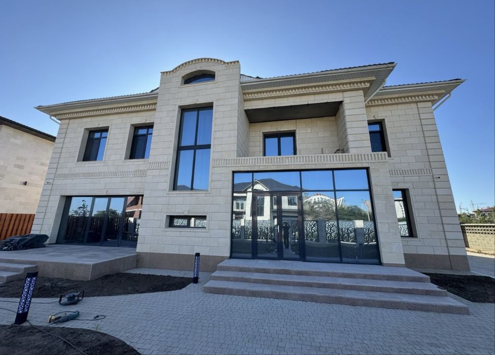 Монтаж травертина, мрамора и гранита