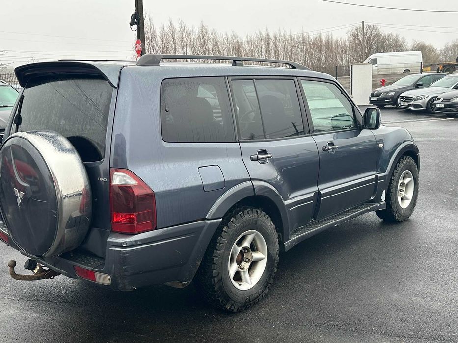 Mitsubishi Pajero 3,2 did 2006 off-road accept variante !