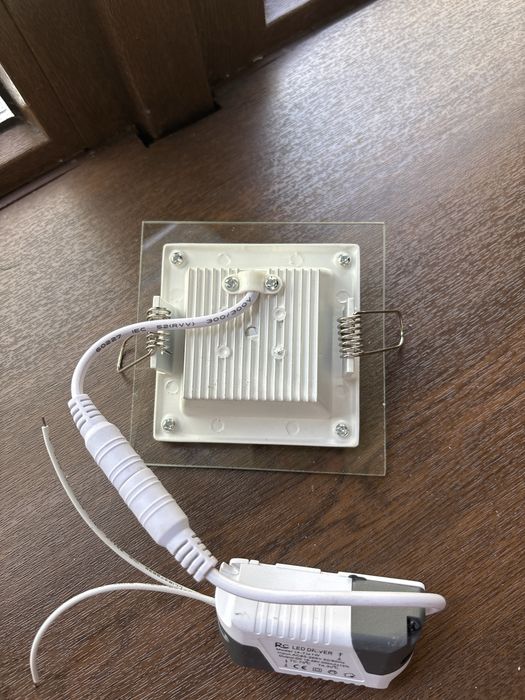 Продам споты стильные