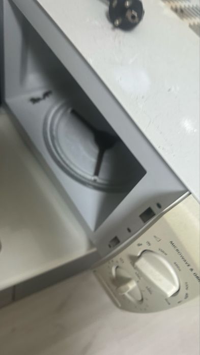 Микроволновые печь