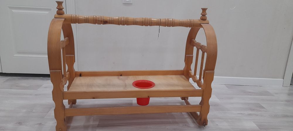 Бесік  ағаш Колыбели