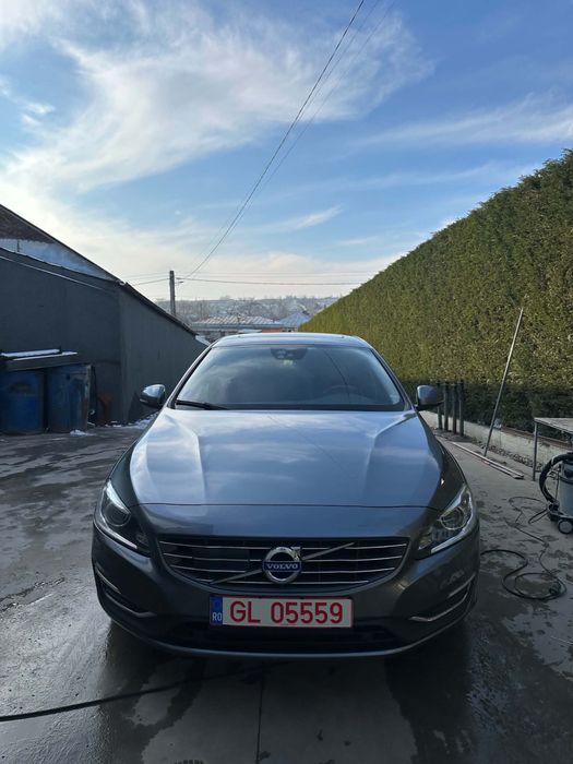 VOLVO V60 2016 — imagine 2