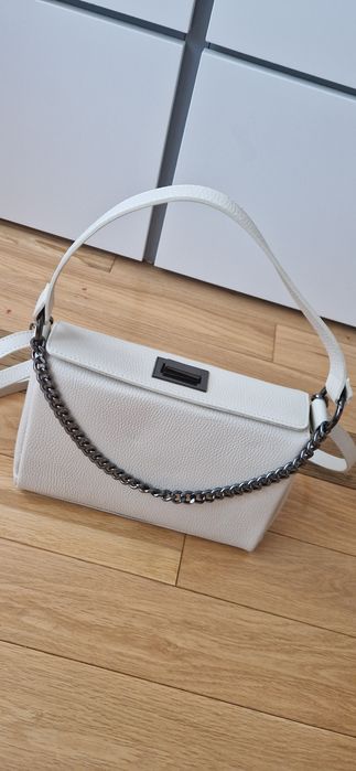 Дамска кожена чанта