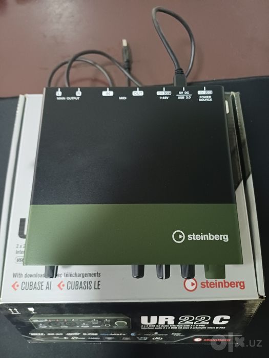 Аудиоинтерфейс Steinberg UR22C