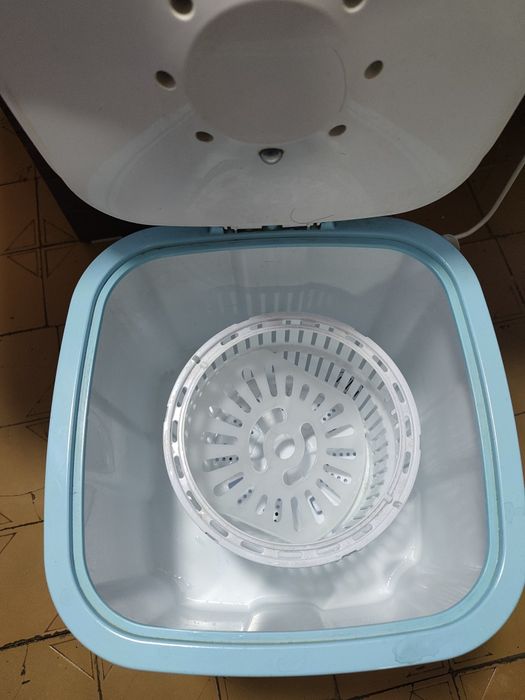 Продам стиральную мини машину Artel