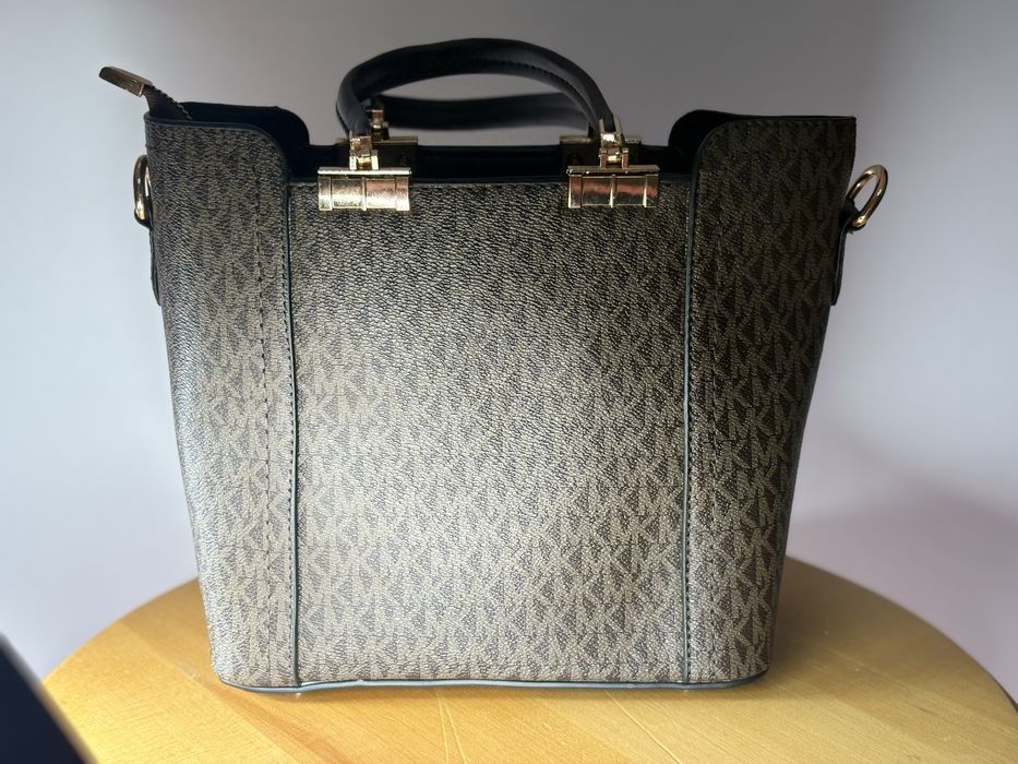 Geanta Femei Michael Kors