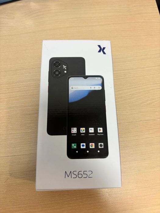 telefon MAXCOM sigilat