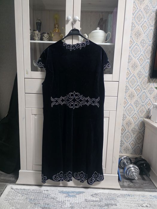 Женский комзол с узором