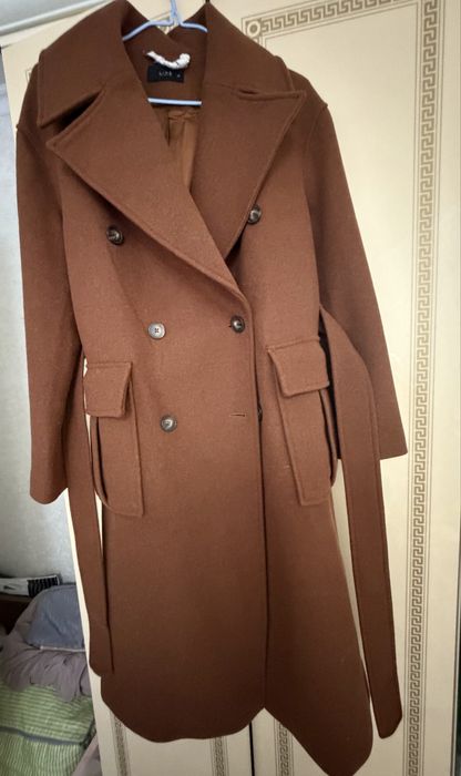 Продам новые пальто бренда mango и Lime