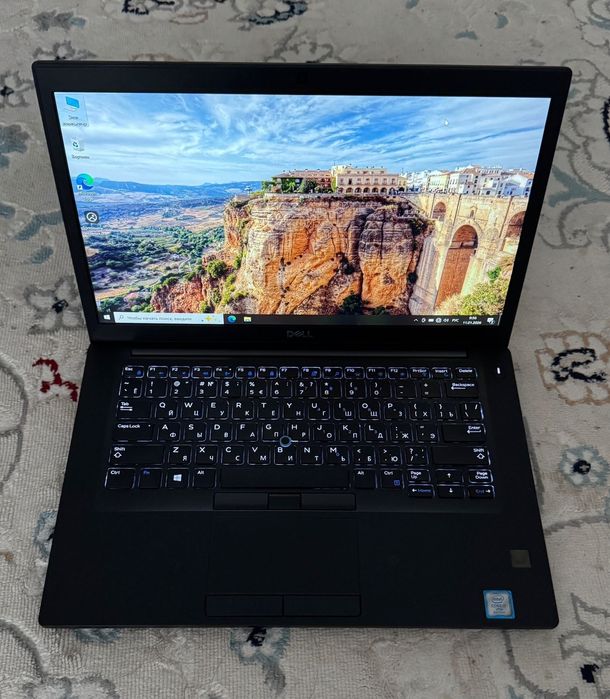 Продается Ноутбук DELL