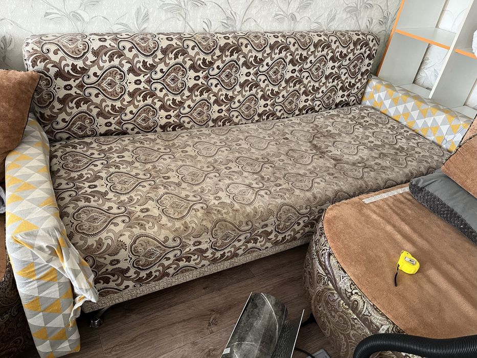 Отдам диван бесплатно