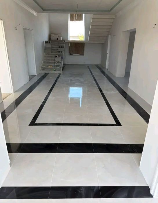 Мастер укладки плитки, кафель