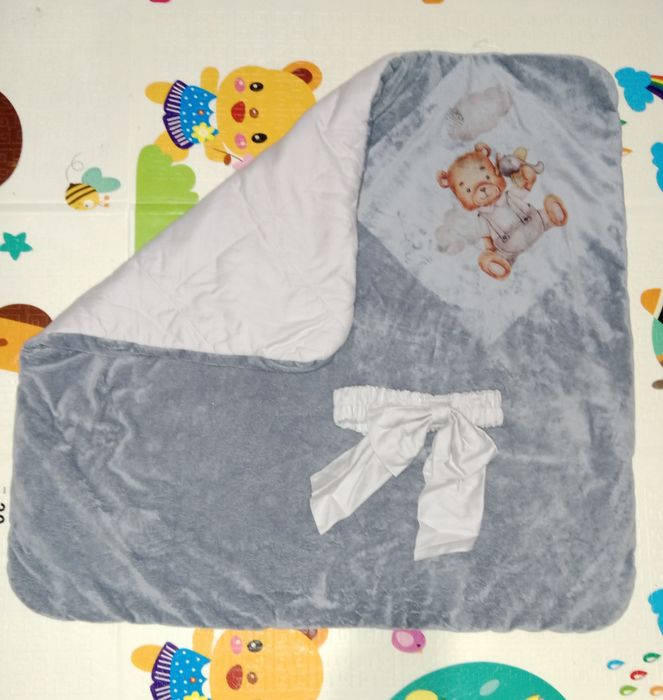 Продам конверт на выписку