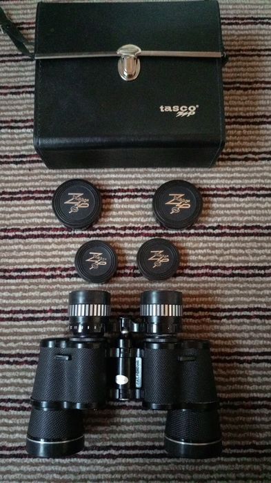 Бинокль Японский Tasco 8x40