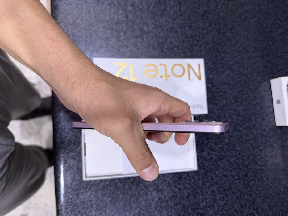 redmi not 12 pro 8.128 holati yahwi oqip tel qlila karopka bor