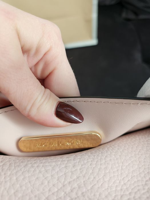 Geanta nou michael kors roz deschis piele  cumparat din Parndorf