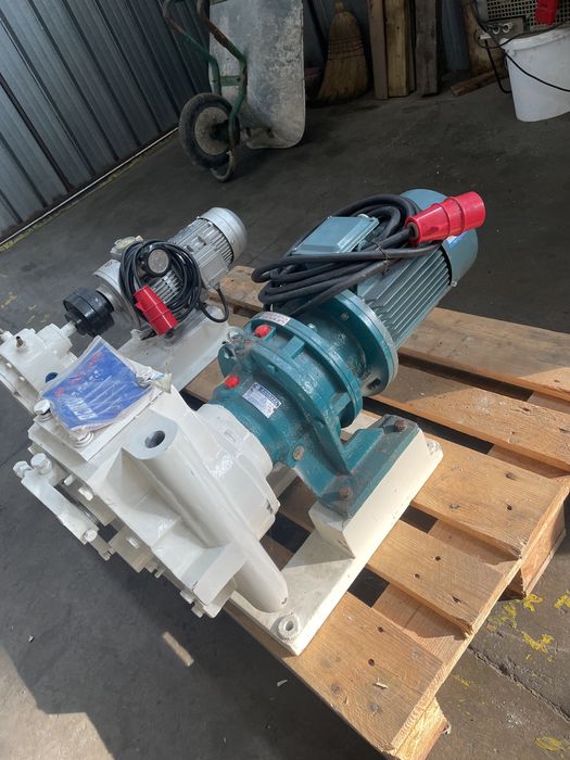 Нова зъбна помпа за гъсти течности