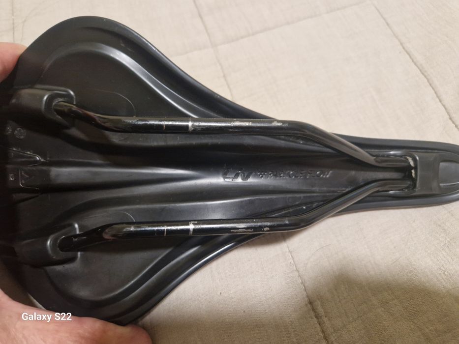 Шосейна седалка  продавам