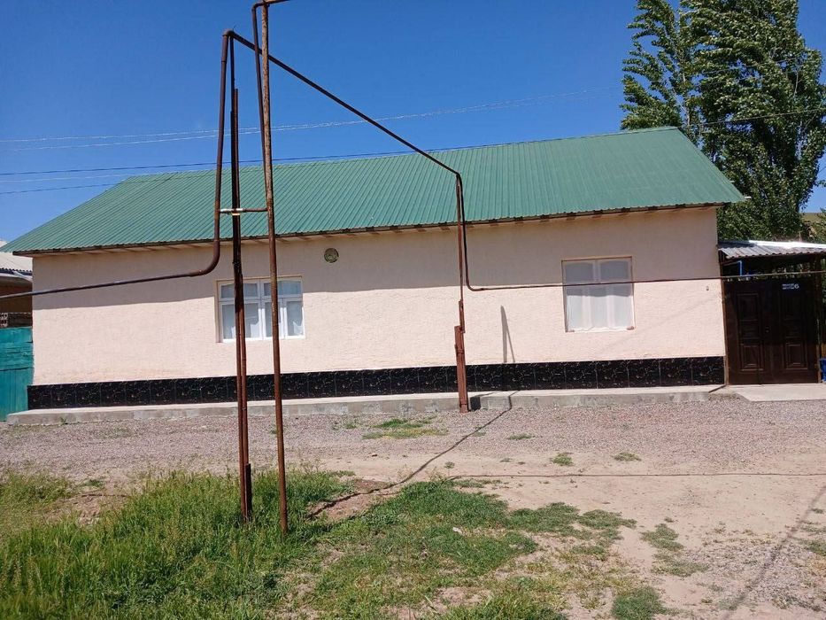 Hovli sotiladi Dacha qilmoqchi bulganlarga