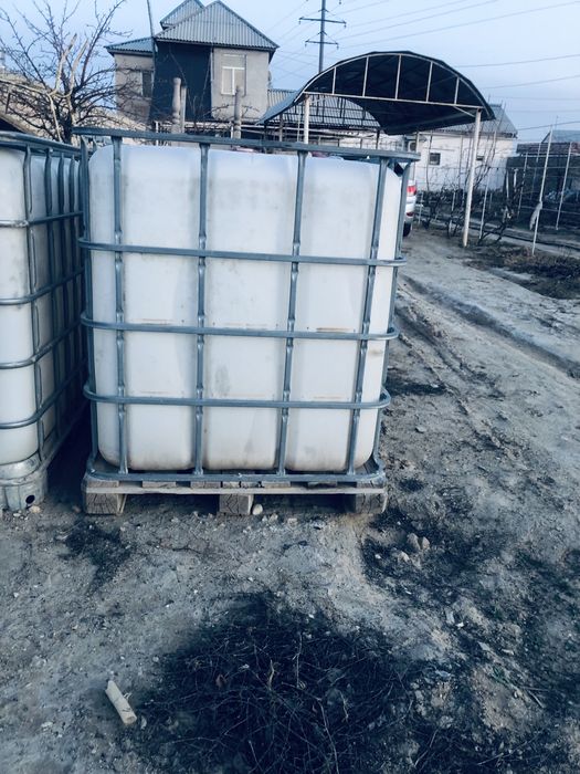 Емкость сатамын ( Продам емкость) тонник