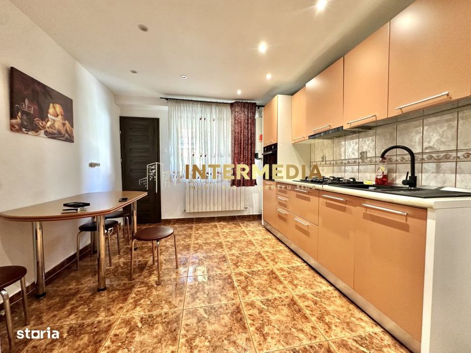 Apartament 2 camere de inchiriat in Centru zona Primarie mobilat utila — fotografia 1