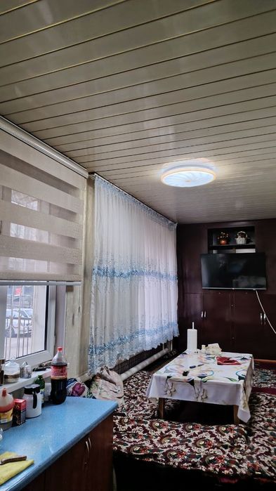 Продам  квартиру  сергели  5 4/1/9