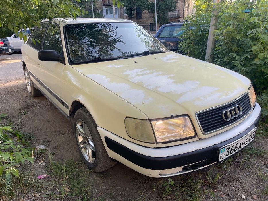 Продам Ауди 100 с4 в хорошем состоянии