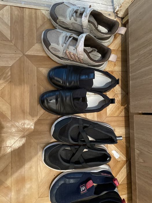 Туфли черные девочке