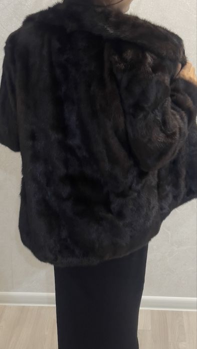 Продам норковую шубу