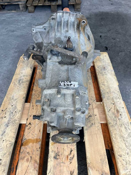 Скоростна Кутия IVECO DAILY 35S12 2.3HPI 04г.-Ръчна 5ск.