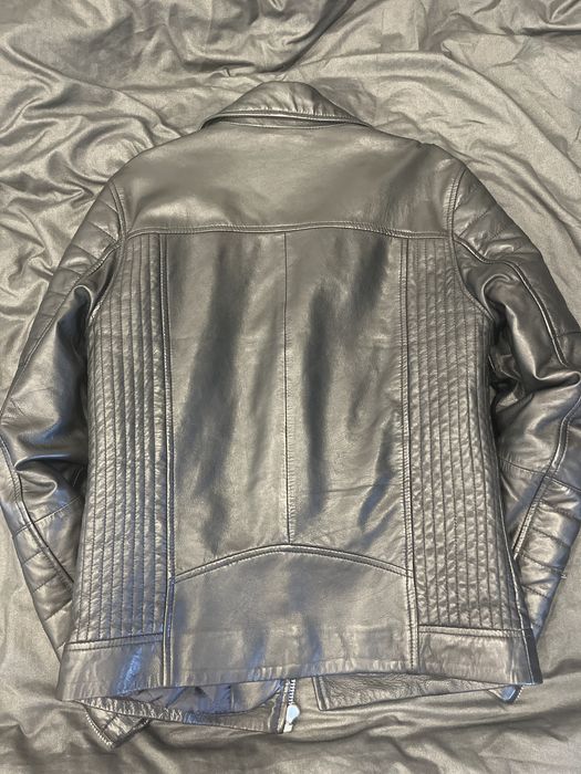 Кожаная куртка