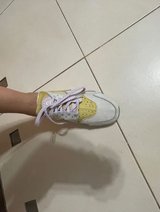 Adidași Nike mărime 38