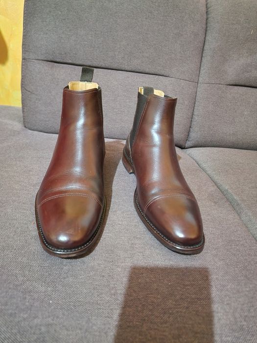 Vănd ghete si pantofi