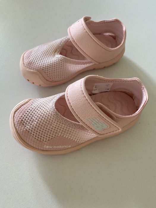 Sandale fetite New Balance