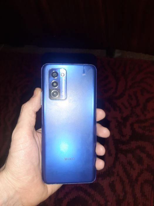 Смартфон WIKO 10