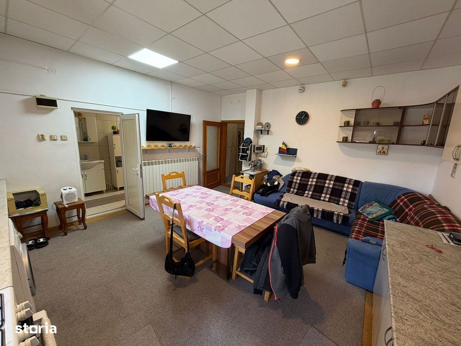 Spatiu Comercial de vanzare, zona Cetate