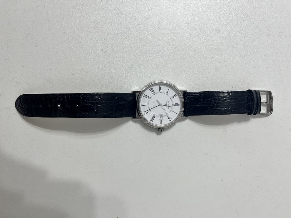 Часы Longines Presence