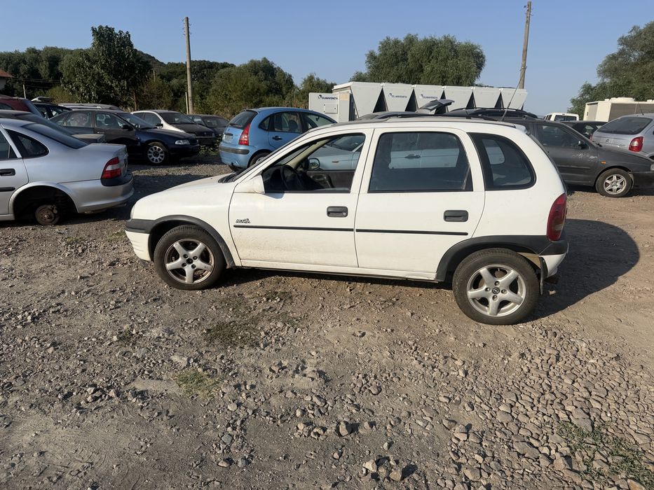 Opel Corsa B 1.2 бензин 45 к.с. на части