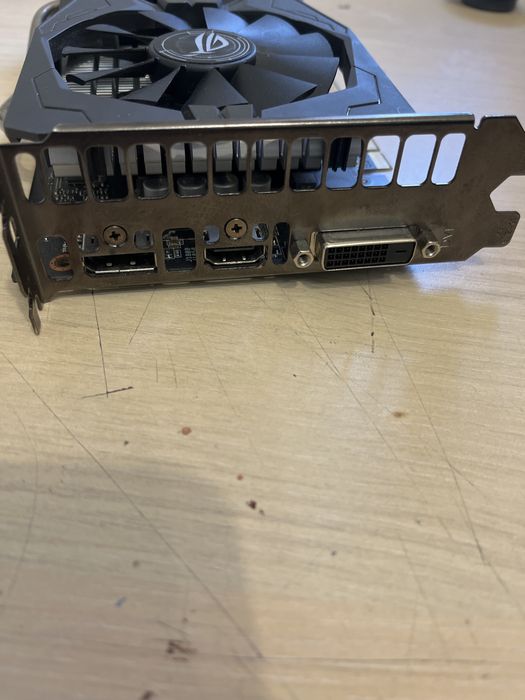 Видеокарта рх560